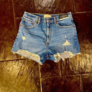 Abercrombie and Fitch High Rise Mom Short